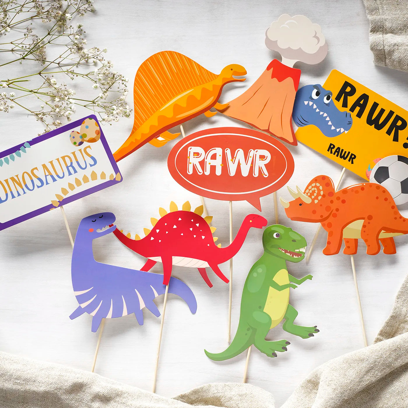 Kids Birthday Photo Booth Props x25pcs with a Dinosaur Theme. 