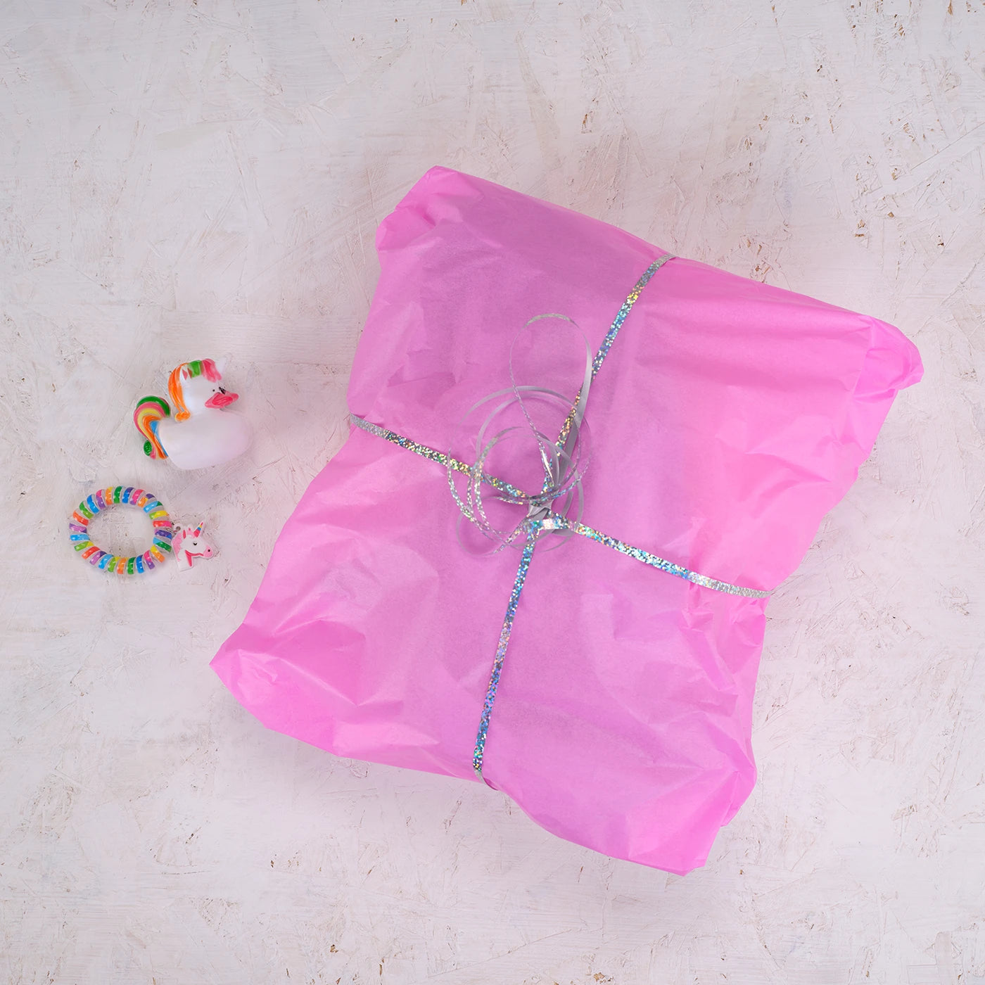 Pass the parcel kids party game