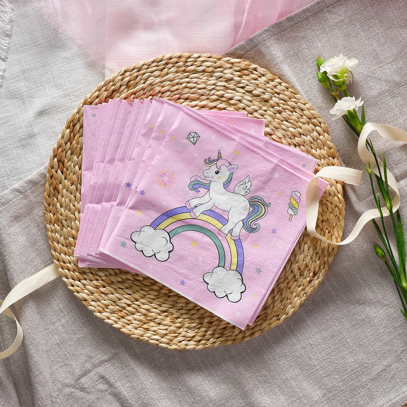 Kids Birthday Napkins, disposable tableware set for kids birthday party with a fun Princess Theme. 